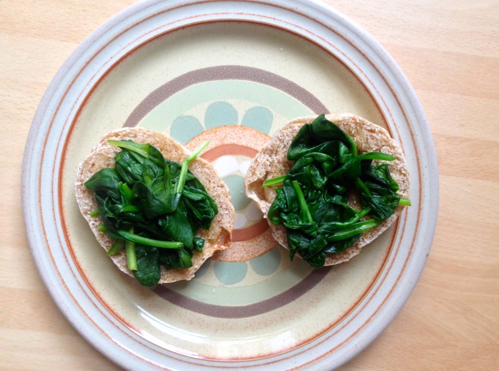 low-fat egg florentine on wholemeal english muffin