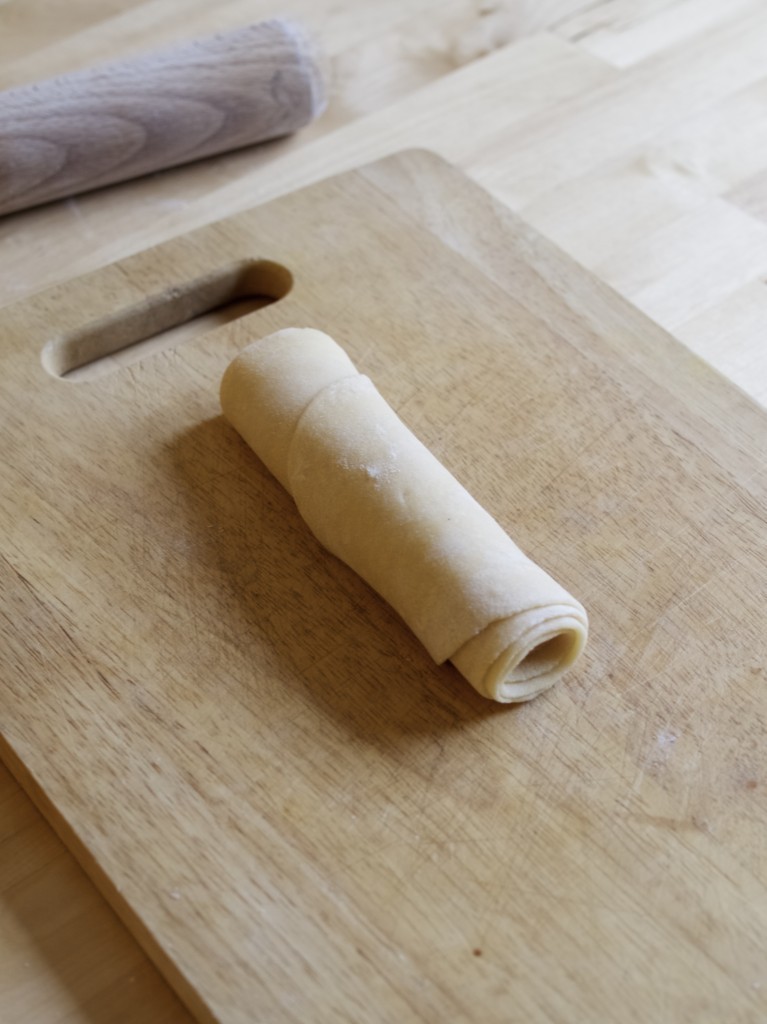 How to make handmade pasta at home without machine