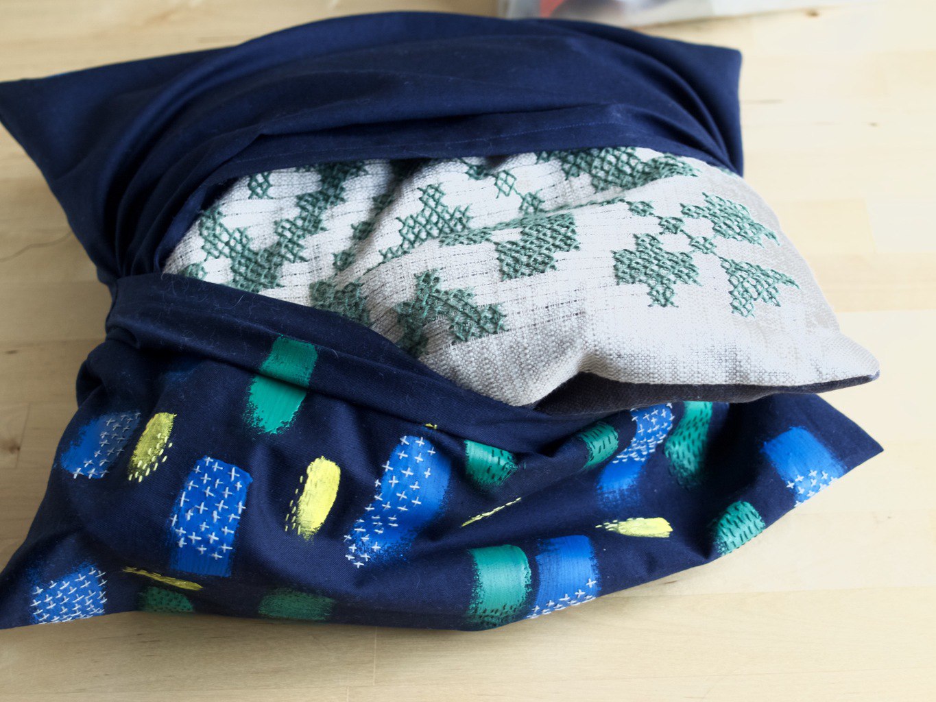 Easy removable cushion cover DIY Friendly NettleFriendly Nettle