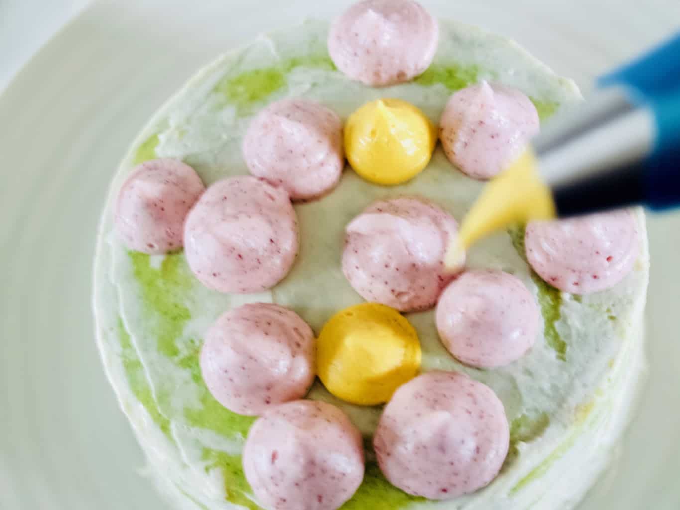 Spring-inspired celebration cake (with sweet peas) recipe